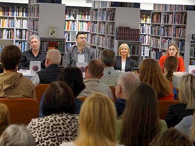 "Pietrov san" Veljka Đorđevića: Književna večer emocija i rođendansko iznenađenje u srcu Zagreba